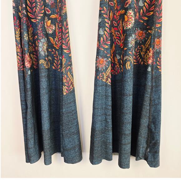 Yoga Democracy Bell Bottom Leggings XL Hippie Flare Leg Festival Floral Boho 70s - Picture 9 of 16
